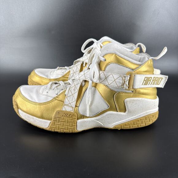 Nike Gold White Air Raid Men’s Sneaker's Shoes Size 14 642330-700 - Picture 5 of 14